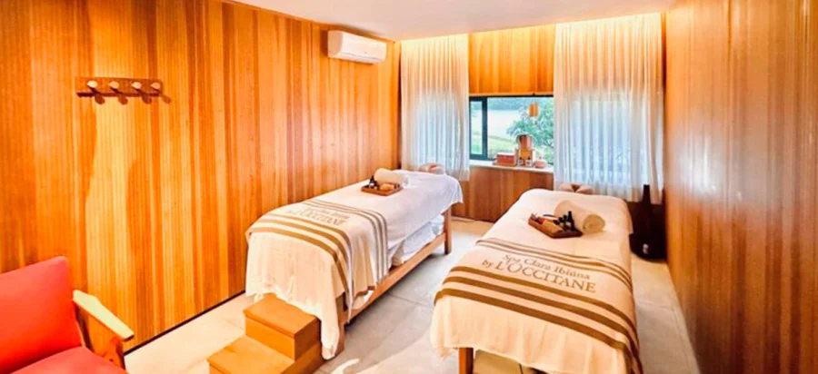 sala de massagem do spa clara ibiuna