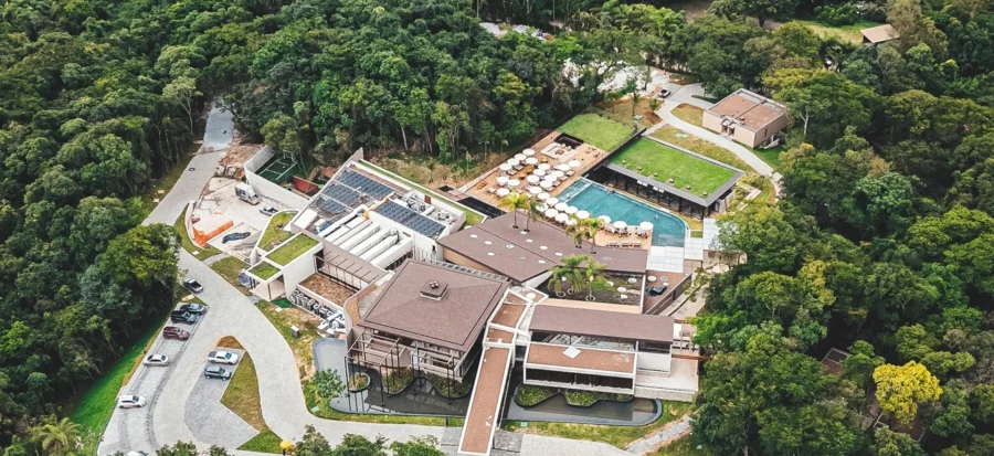 vista aerea do clara arte em inhotim