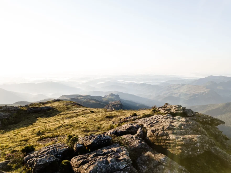 Vista do alto de minas gerais no inverno