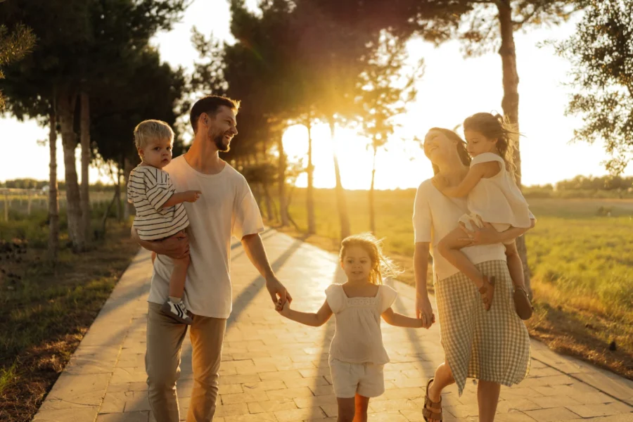 Familia curtindo as férias juntas no resort